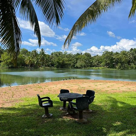 Yonan River Face Safari Resort Udawalawe Εξωτερικό φωτογραφία